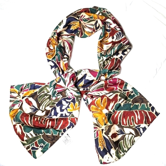 Kathie Lee Silk Scarf Tropical Leaf & Flower pattern 60 x 10 woman gift quality - Picture 3 of 6